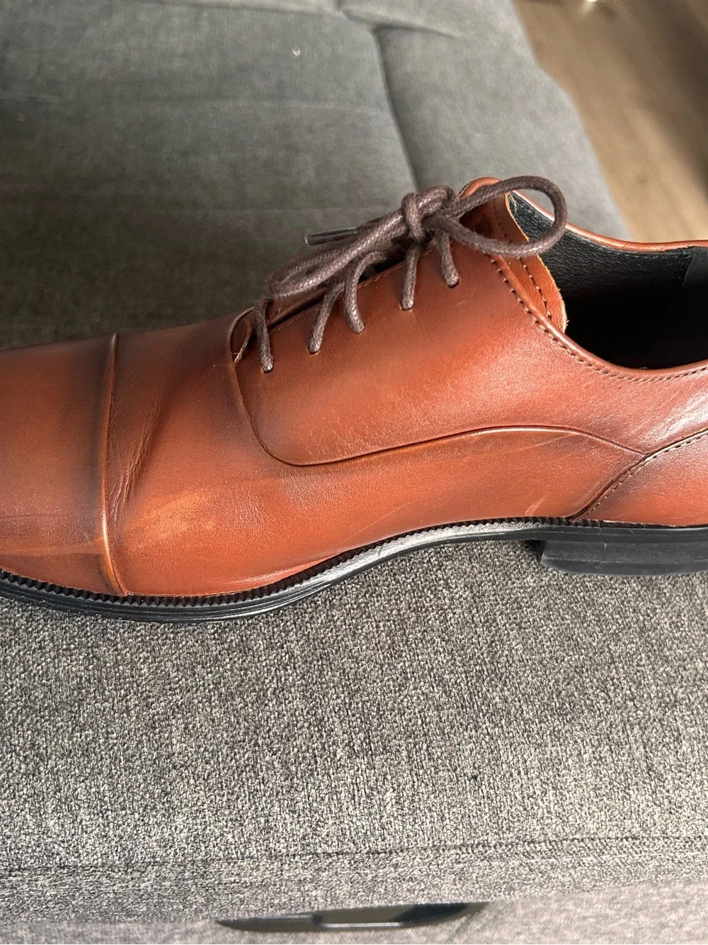 Florsheim Brown Leather Cap Toe Oxford Dress Shoes. Size 8.5M